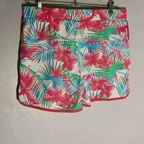 "BANANA‎ BOAT " Women’s floral front  UPF+50 beach shorts pockets pull on Sz L - Picture 4 of 9